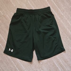 Under Armour Green Athletic Shorts with Elastic Waistband